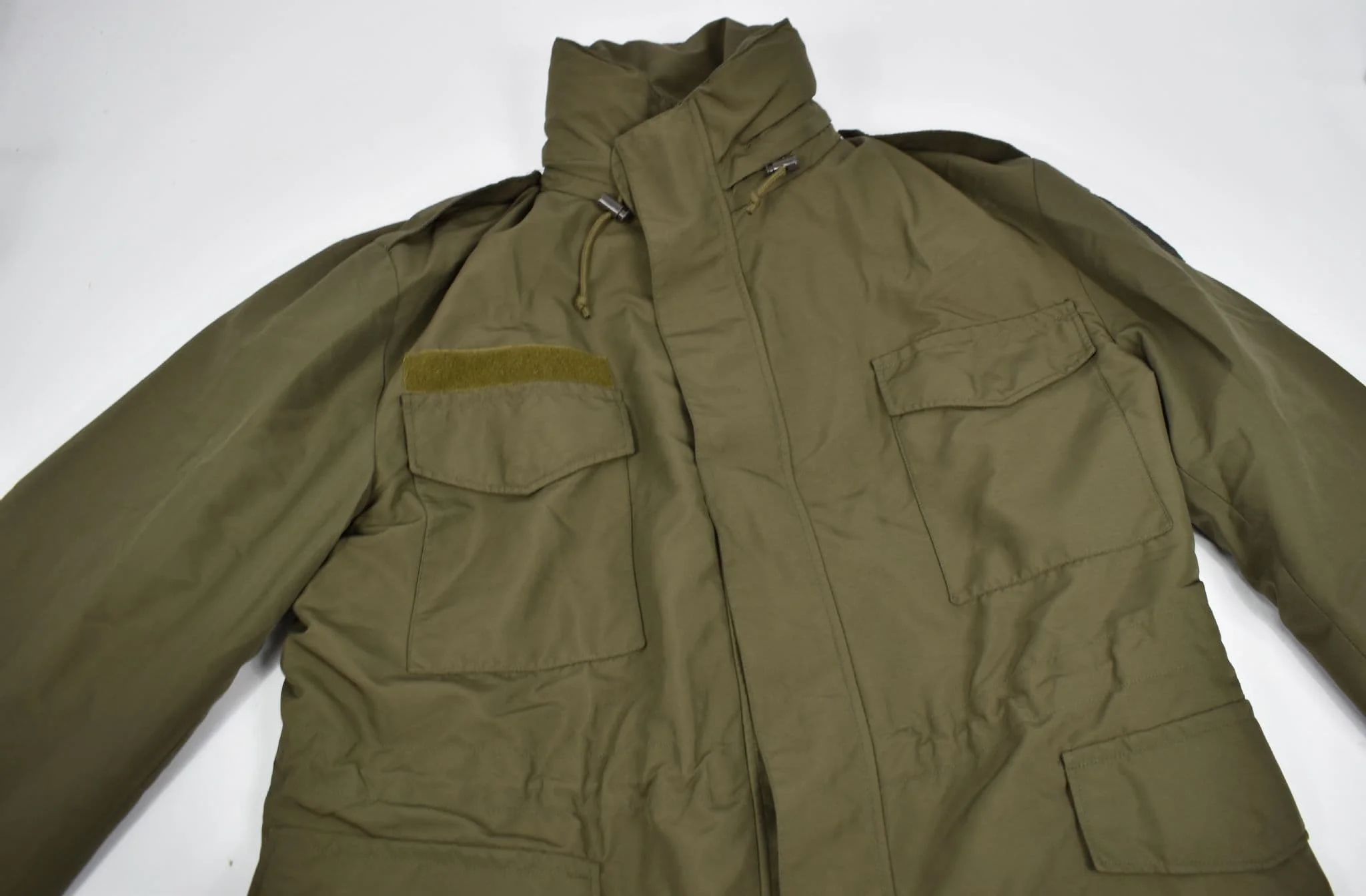 Austrian Military Surplus Waterproof Goretex Field Jacket - Image 4