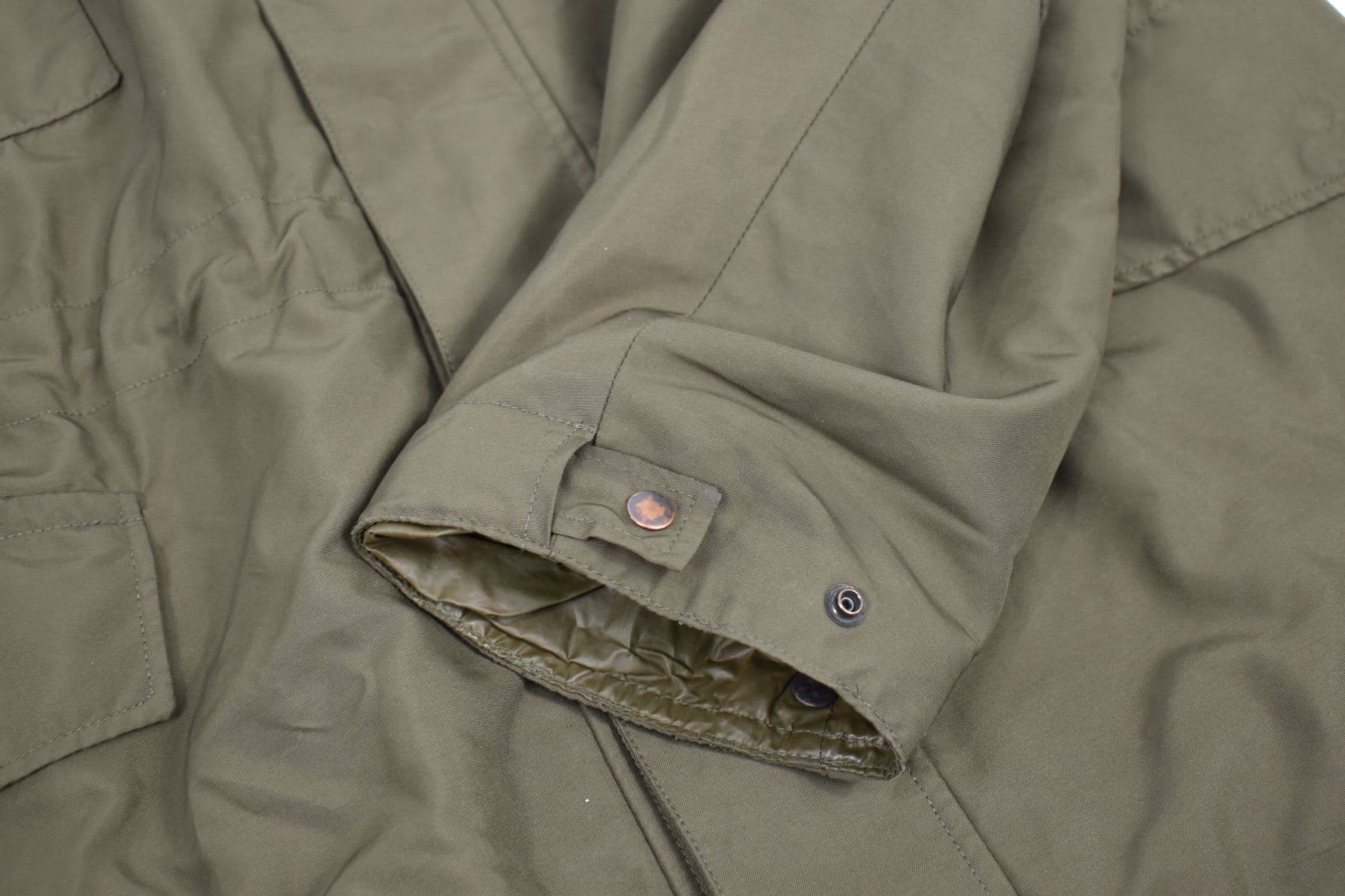 Austrian Military Surplus Waterproof Goretex Field Jacket - Image 6