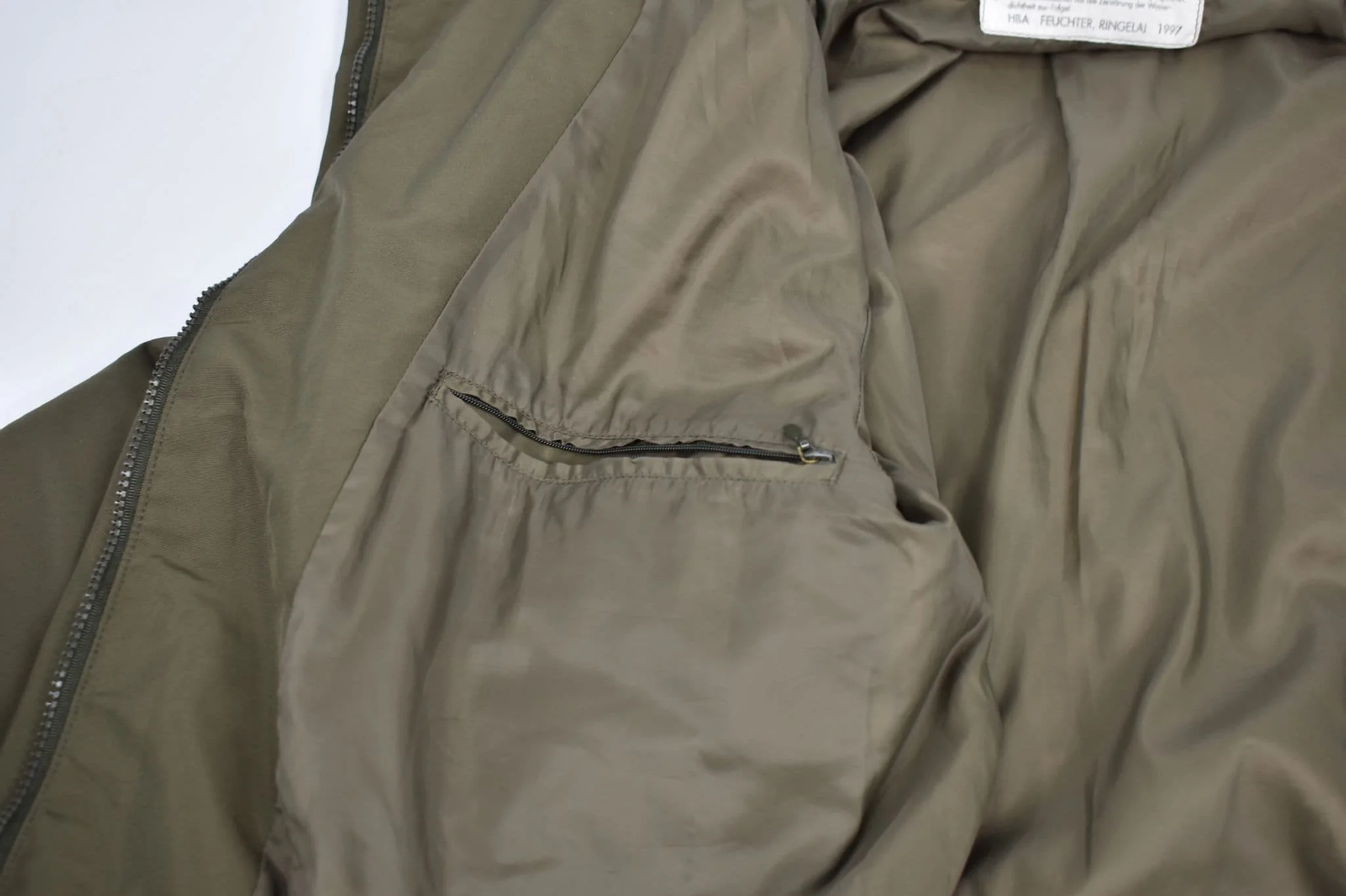 Austrian Military Surplus Waterproof Goretex Field Jacket - Image 8