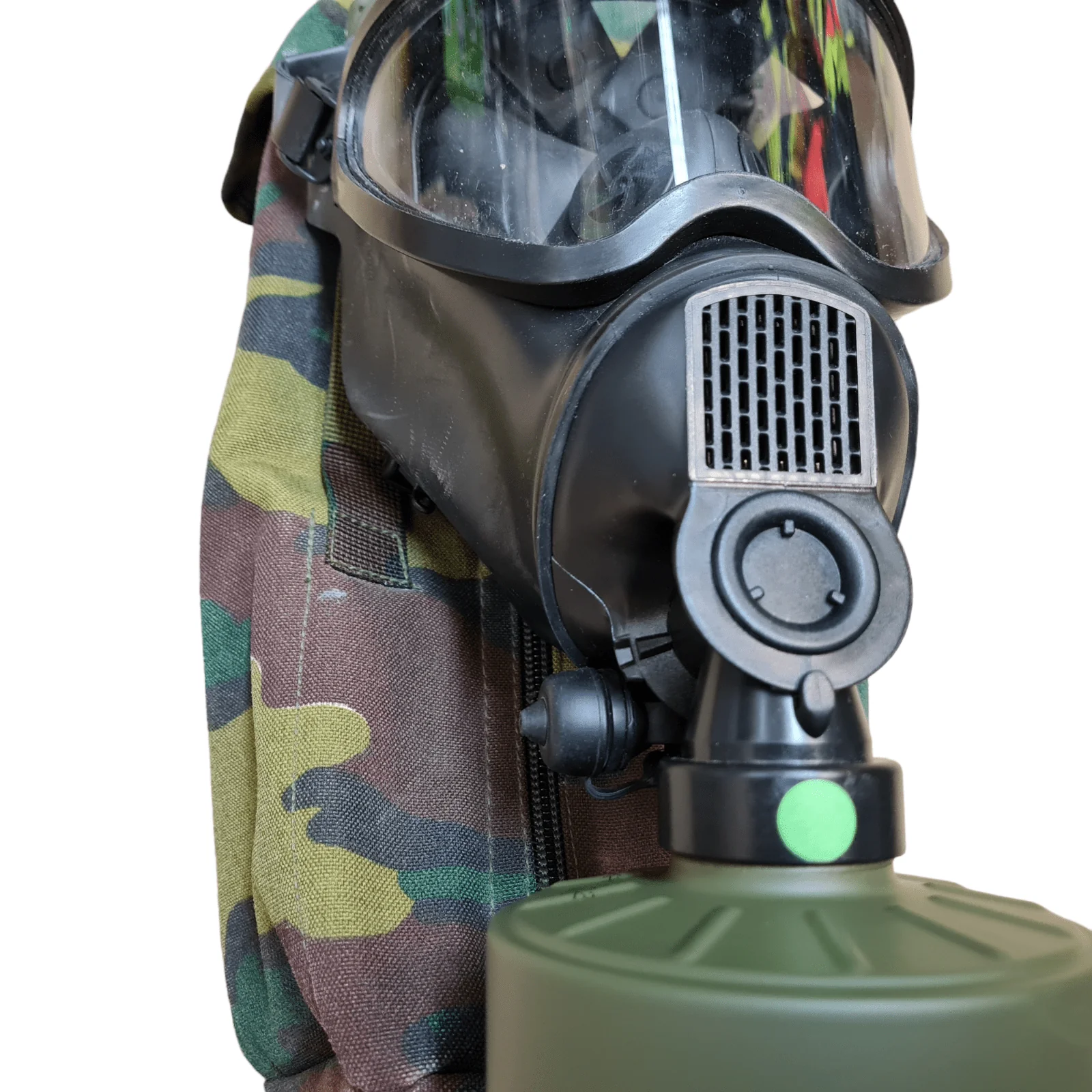 Belgium Military Bem 4 GP Gas Mask Respirator, Filter & Bag - Image 2