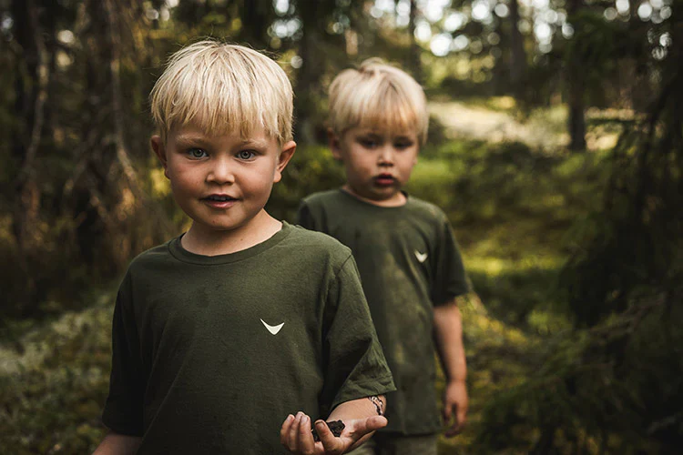 DD Hammocks Junior Icon T-Shirt - Dark Olive Green - Image 5