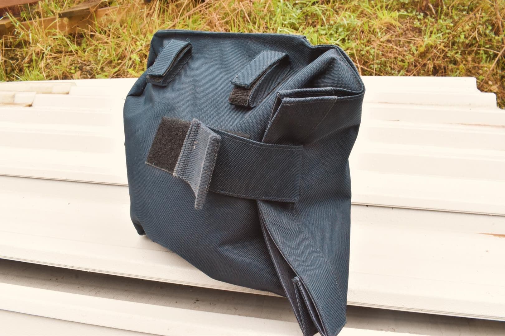Dutch Military Respirator Gas Mask Bag - Navy Blue - Image 12