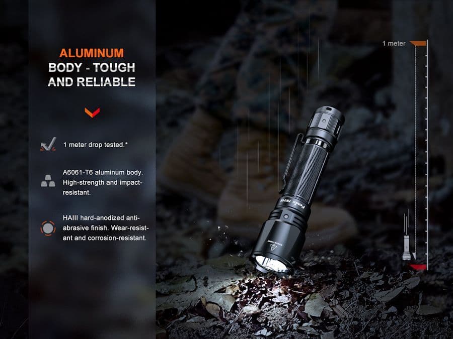Fenix TK11R 1600 Lumen Rechargeable Torch - Image 7