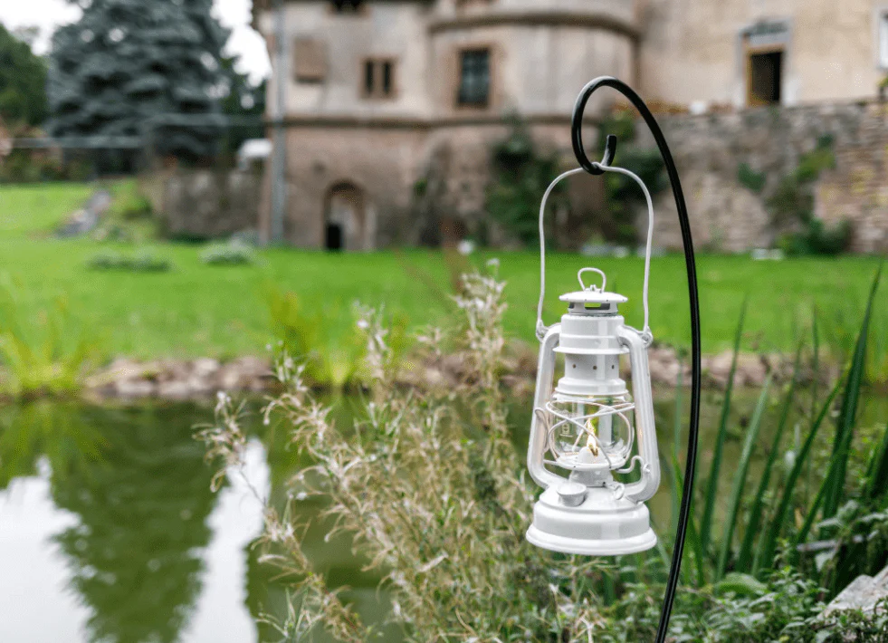 Feuerhand Lantern Holder - Image 4