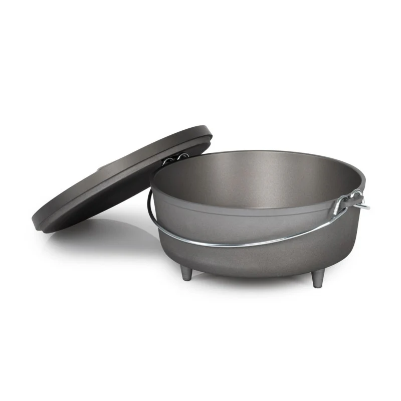 GSI Outdoors 12 Inch Dutch Oven - Image 3