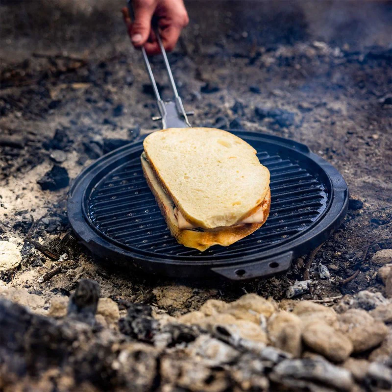 GSI Outdoors Guidecast 10 Inch Griddle - Image 3