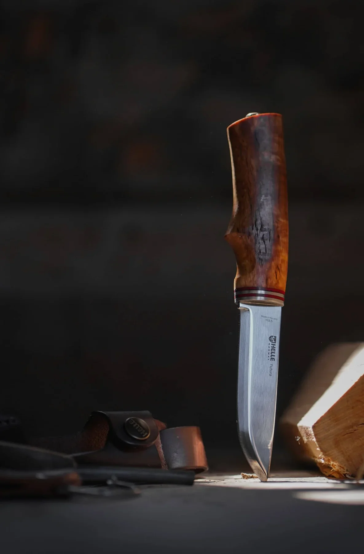 Helle Futura Bushcraft Bushcraft Fixed Blade Knife - Image 10