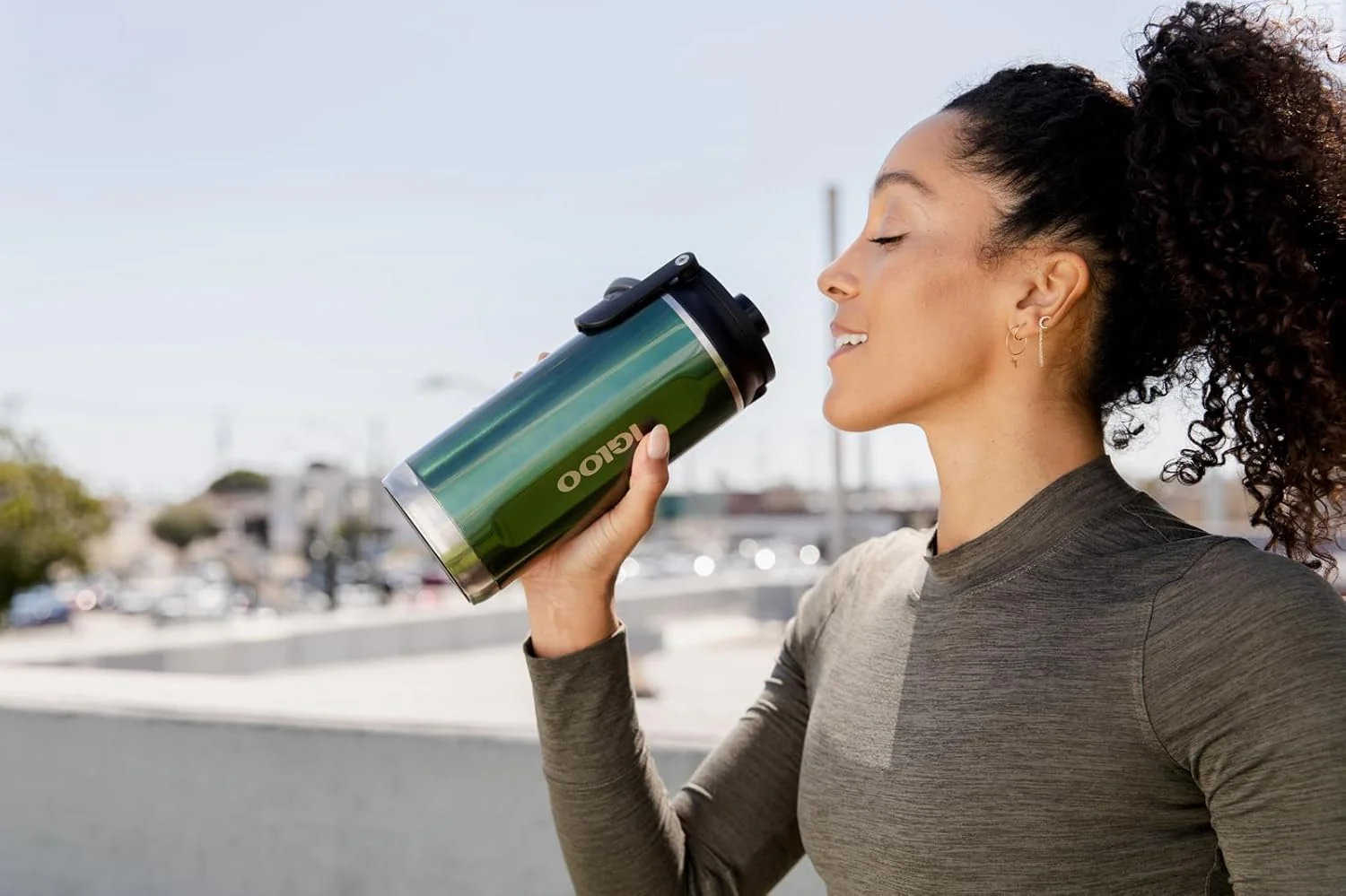 Igloo Chug Bottle 36oz / 1 Litre - Spruce - Image 6