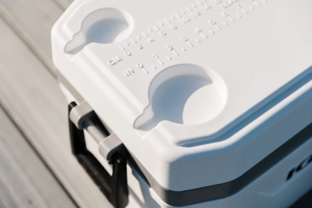 Igloo Marine Ultra 54QT Cooler Box - White - Image 6