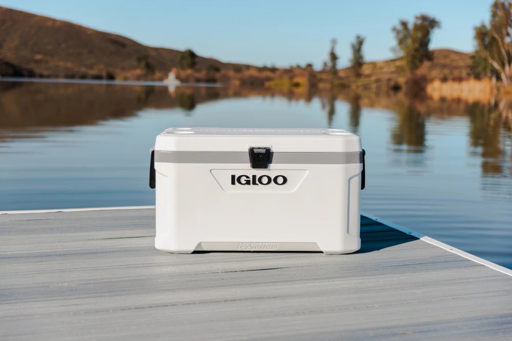 Igloo Marine Ultra 70QT Cooler Box - White - Image 2