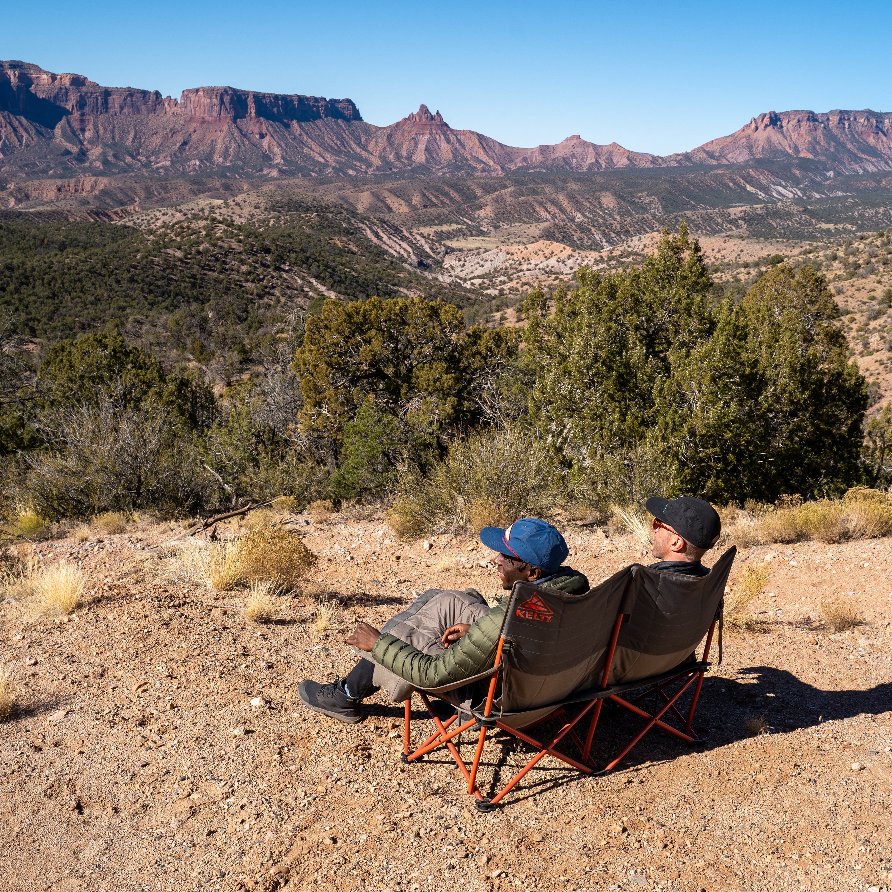 Kelty Low-Loveseat Double Camping Chair - Nest Bungee Cord/Beluga - Image 14