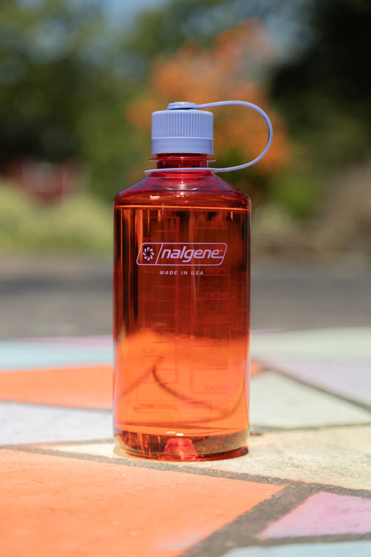 Nalgene 32oz / 1L Sustain Narrow Mouth Bottle - Marmalade - Image 3