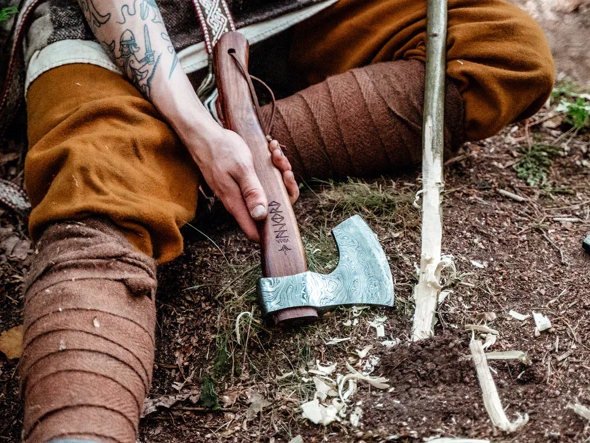 Njord Vidar Viking Medium Damascus Axe - Image 7