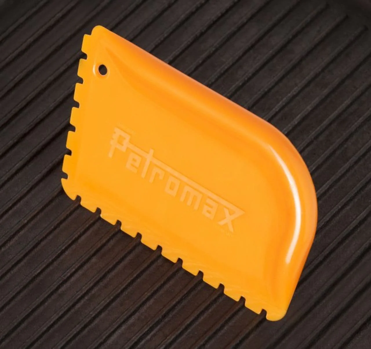 Petromax Ridged Scraper For Dutch Ovens And Skillets - Image 2
