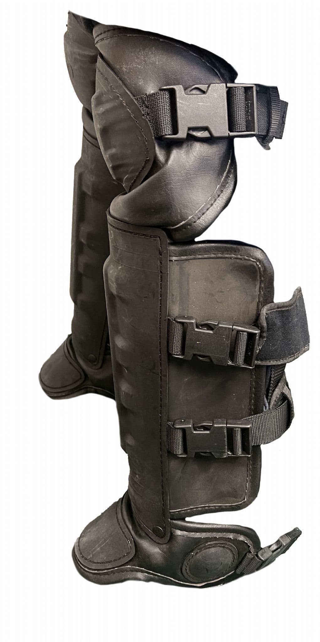 Riot Police Deluxe Leather Shin, Knee & Foot Pads - Image 2