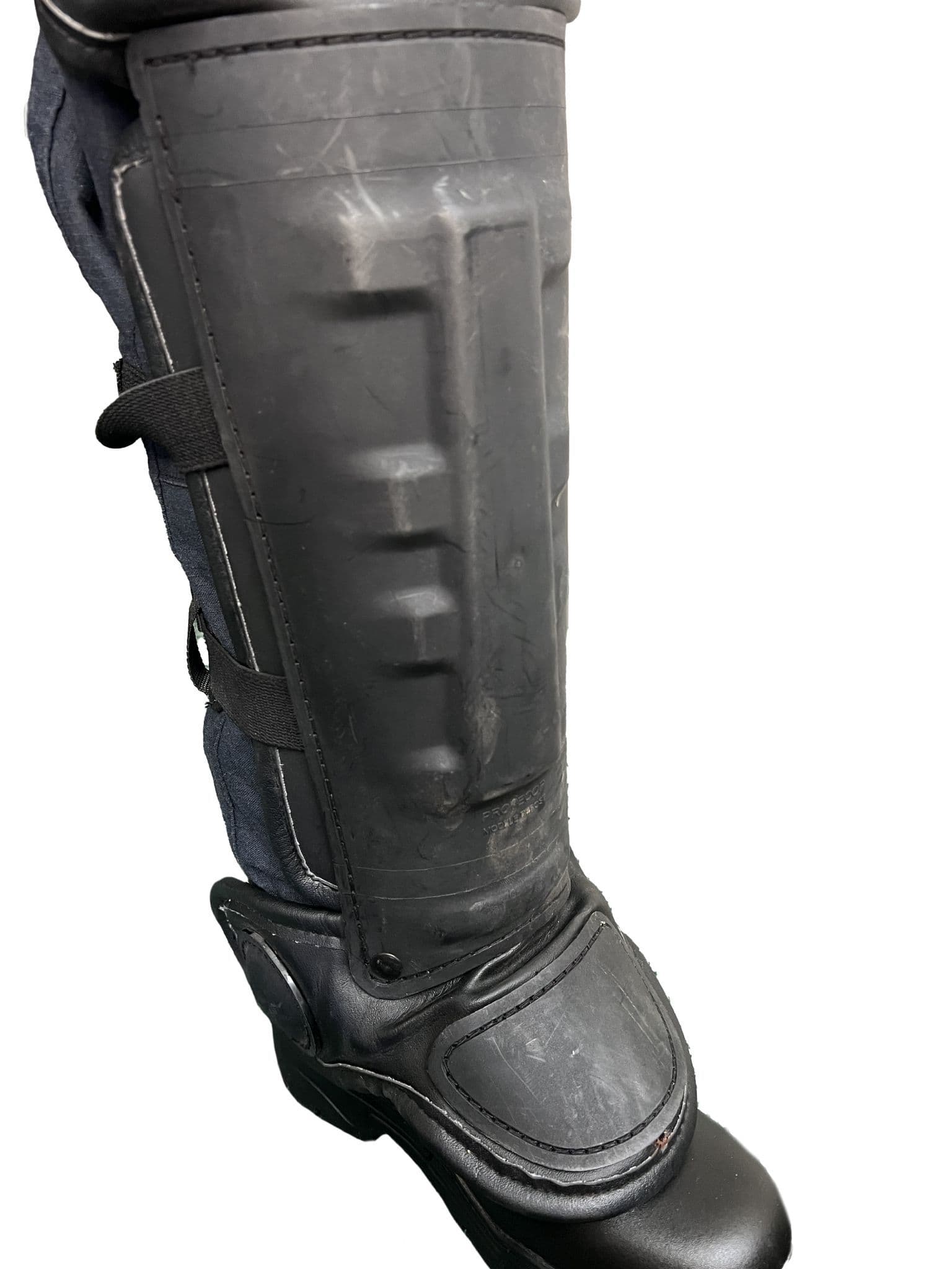 Riot Police Deluxe Leather Shin, Knee & Foot Pads - Image 5