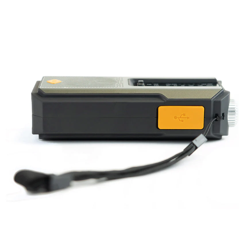Highlander Universal Survival Emergency Power Hub (Powerbank, Torch, Radio, SOS) - Image 10