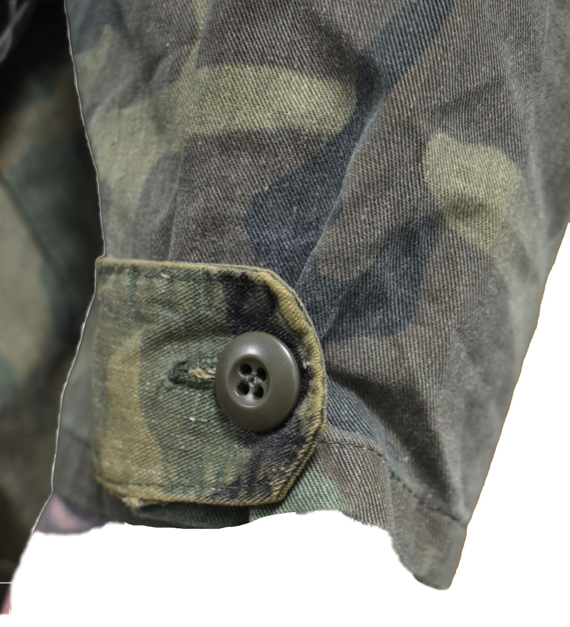 US Military Surplus BDU Camo Jacket - Image 2