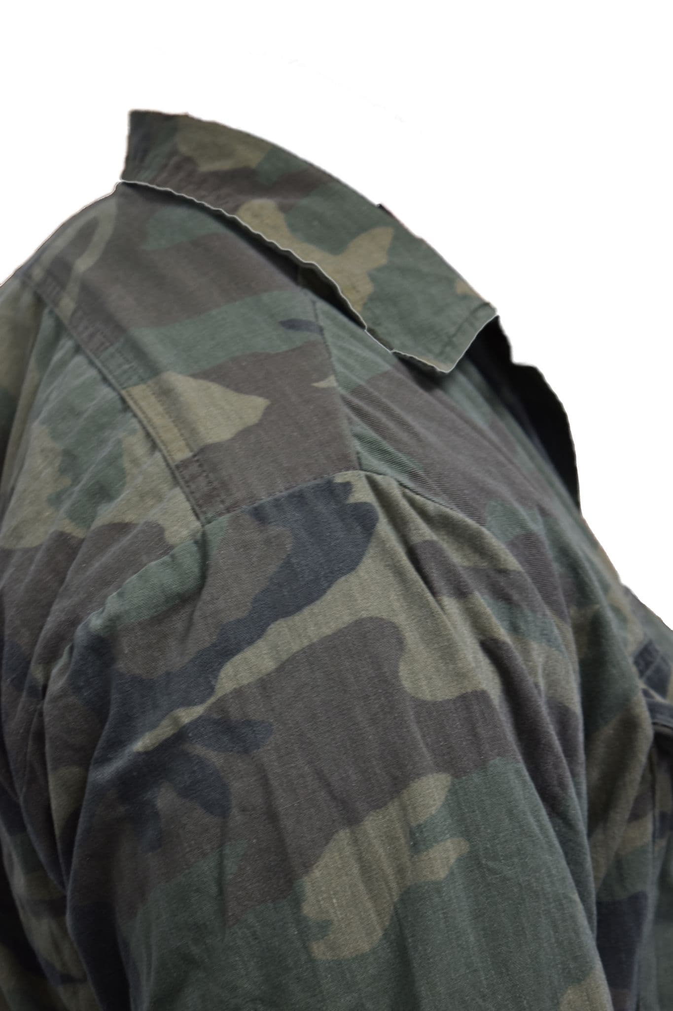 US Military Surplus BDU Camo Jacket - Image 4