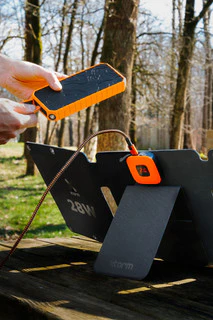 XStorm Solar Booster 28W - Foldable Solar Panel - Image 3