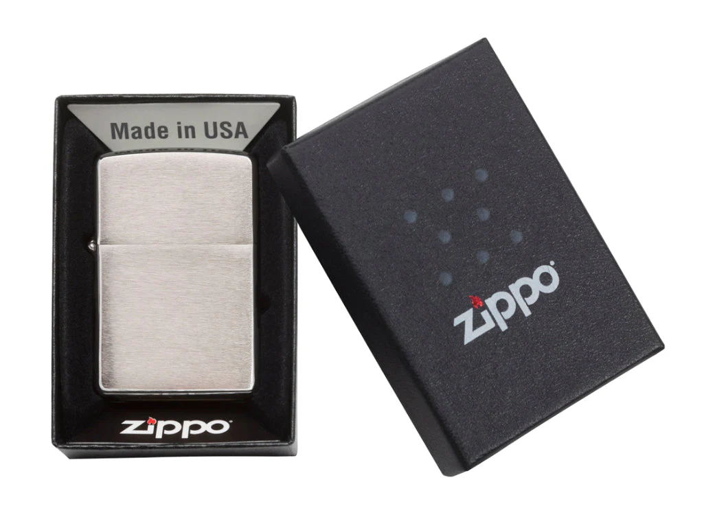 Zippo Classic Brushed Chrome Lighter - Image 3